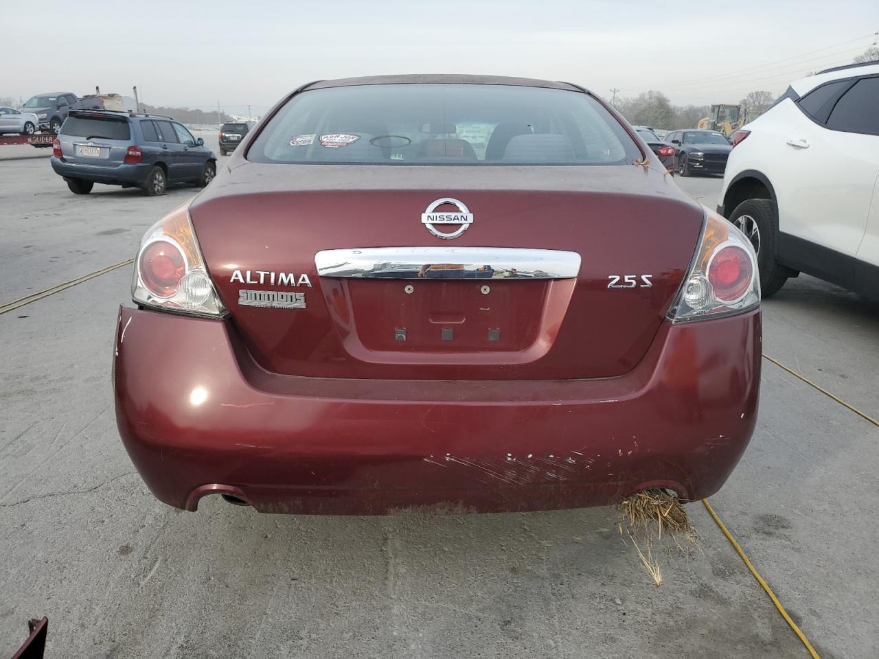 2012 Niss Altima Base - Фото 6