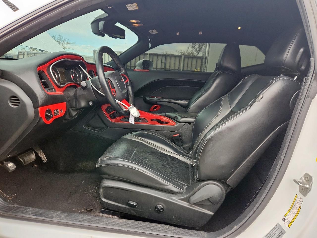 2015 Dodge Challenger Sxt Plus - Image 7