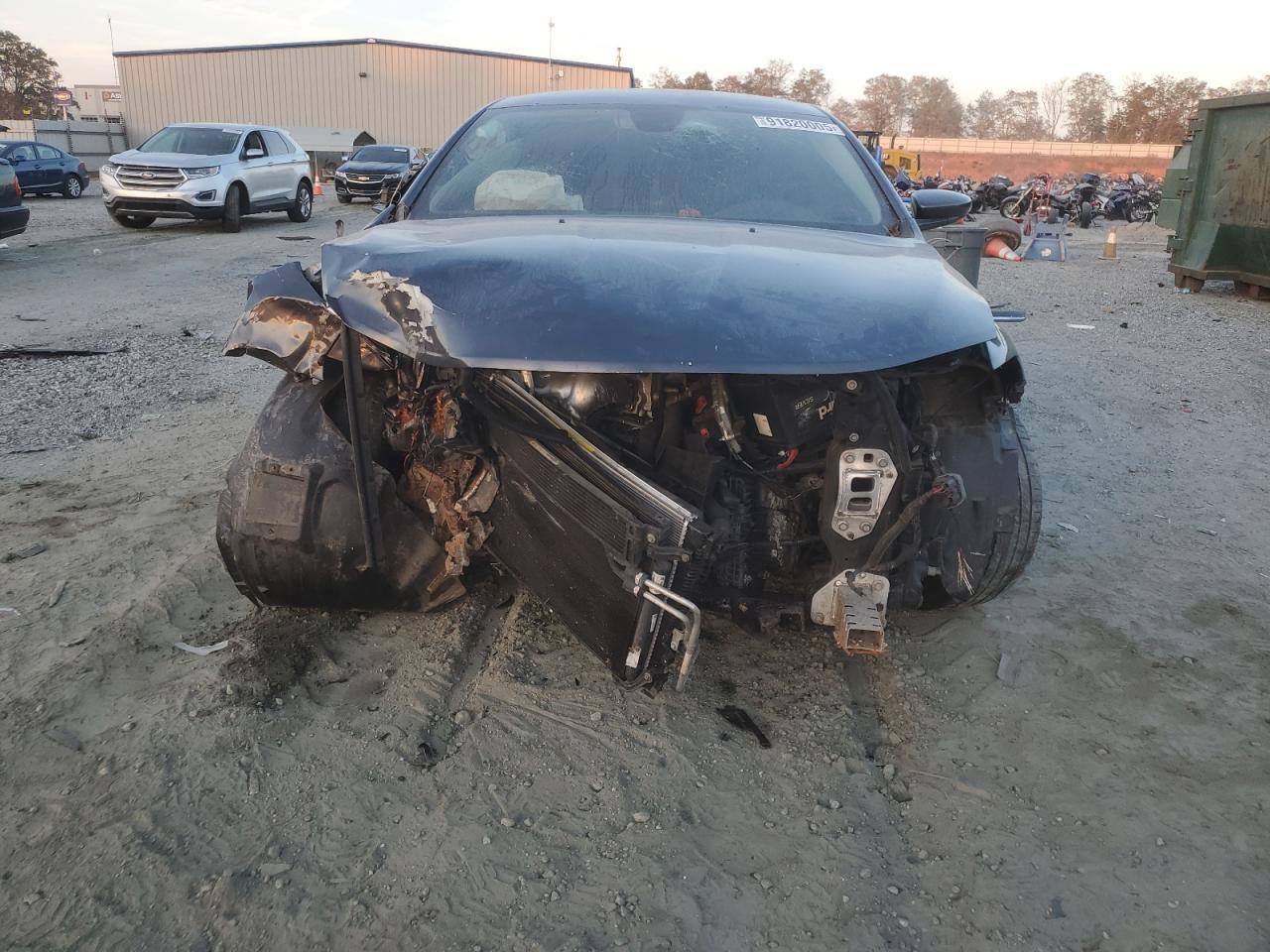 2016 Chrysler 200 Limited - Фото 5