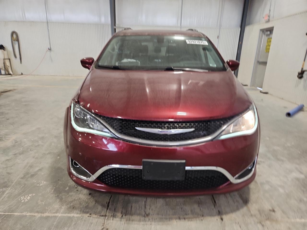2020 Chrysler Pacifica Touring L - Image 5