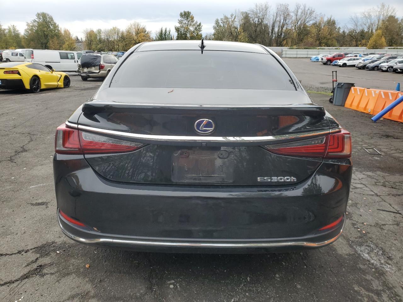 2019 Lexus Es 300H - Image 6
