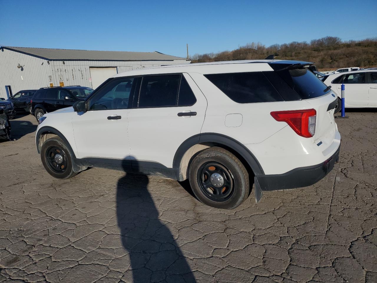 2021 Ford Explorer Police Interceptor - Фото 2
