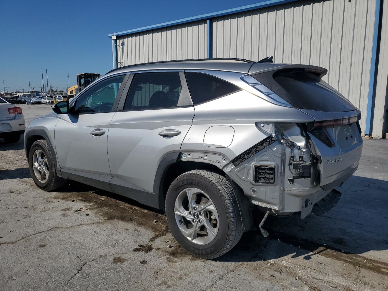 2023 Hyundai Tucson Sel - Image 2