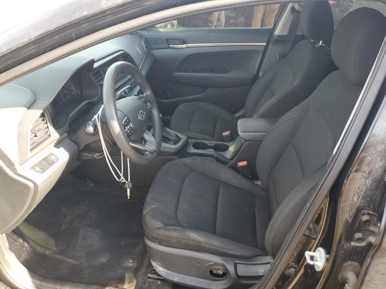 2019 Hyundai Elantra Se - Image 7