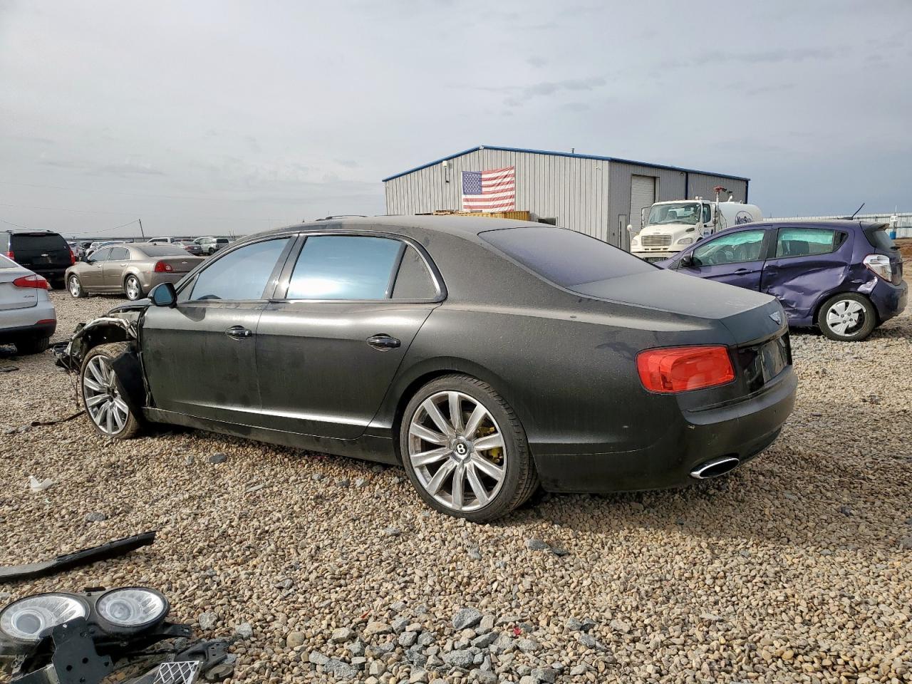 2014 Bentley Flying Spur - Фото 2