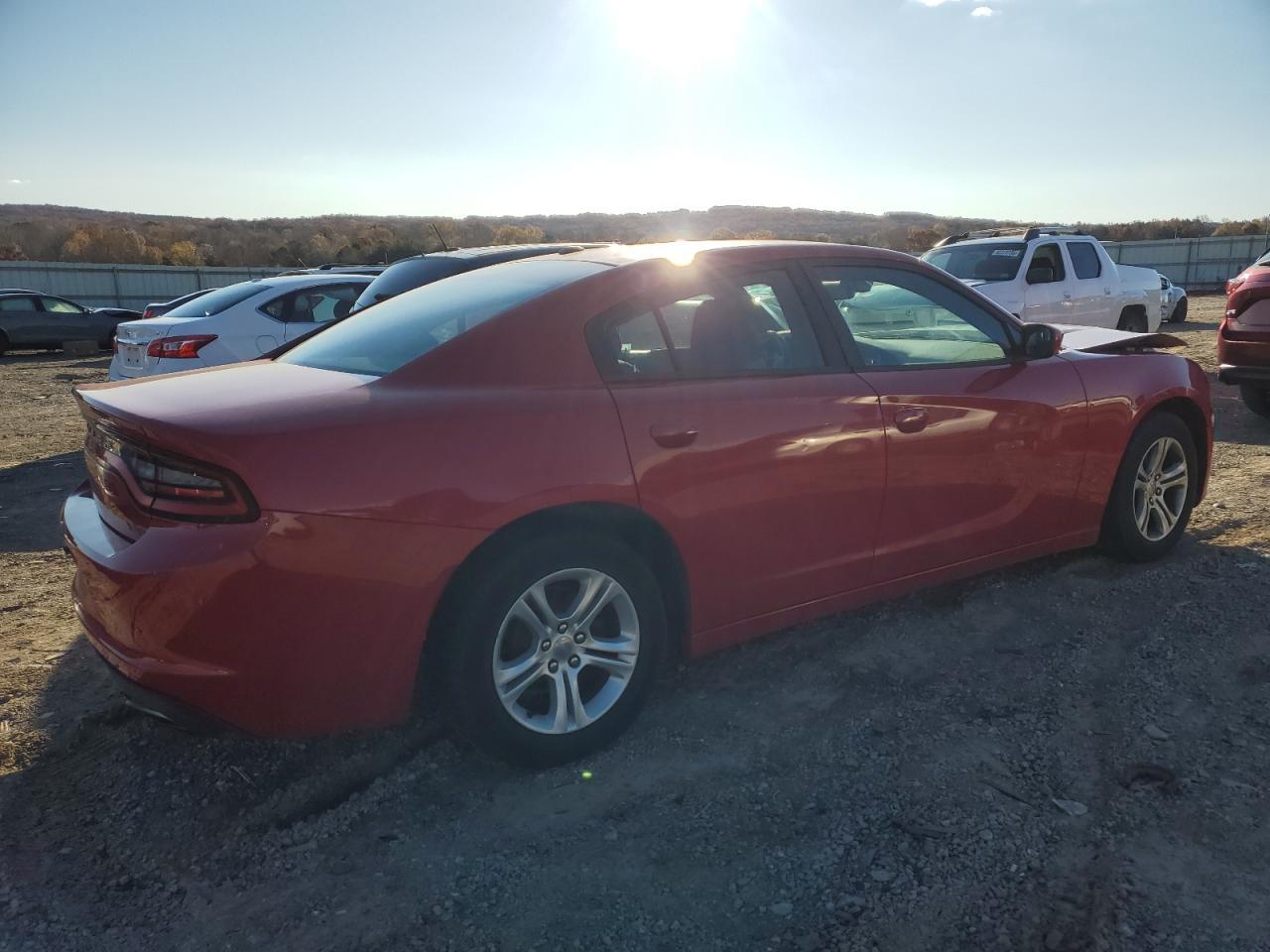 2016 Dodge Charger Se - Фото 3
