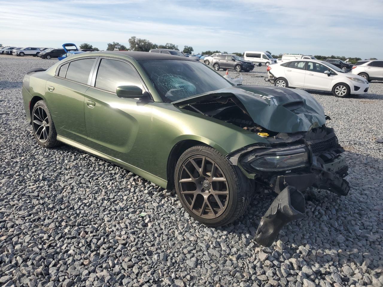 2019 Dodge Charger R - Фото 4