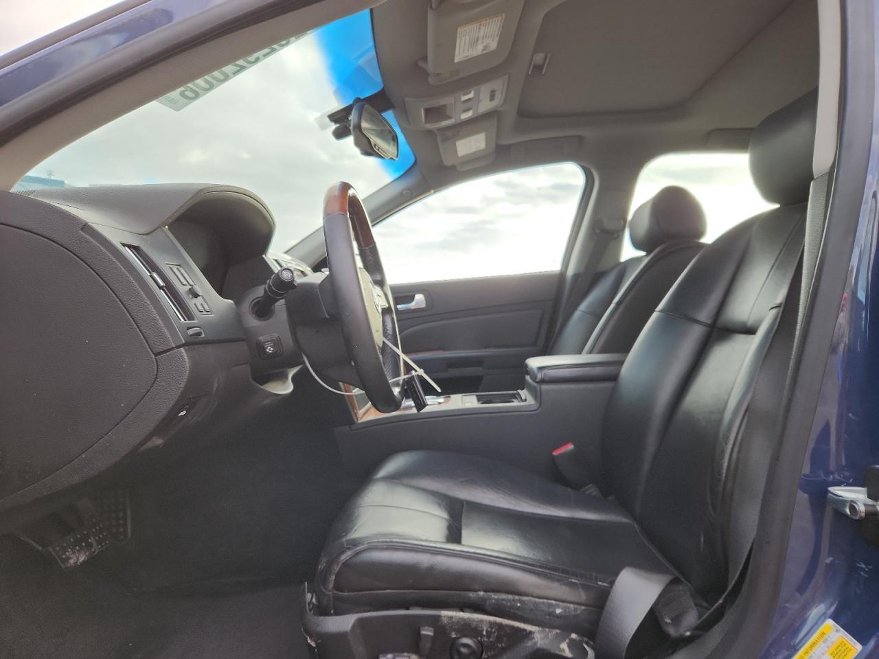 2009 Cadillac Sts - Image 7