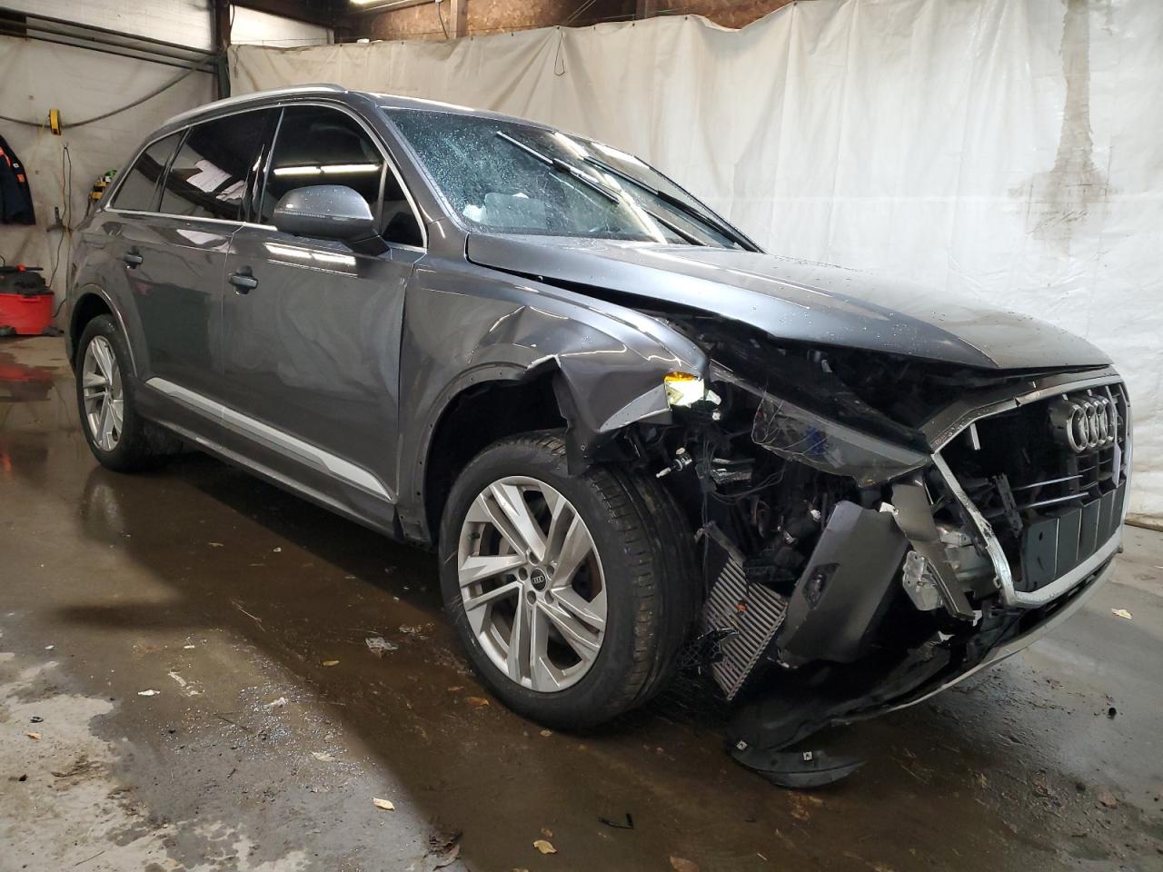 2021 Audi Q7 Prestige - Image 4