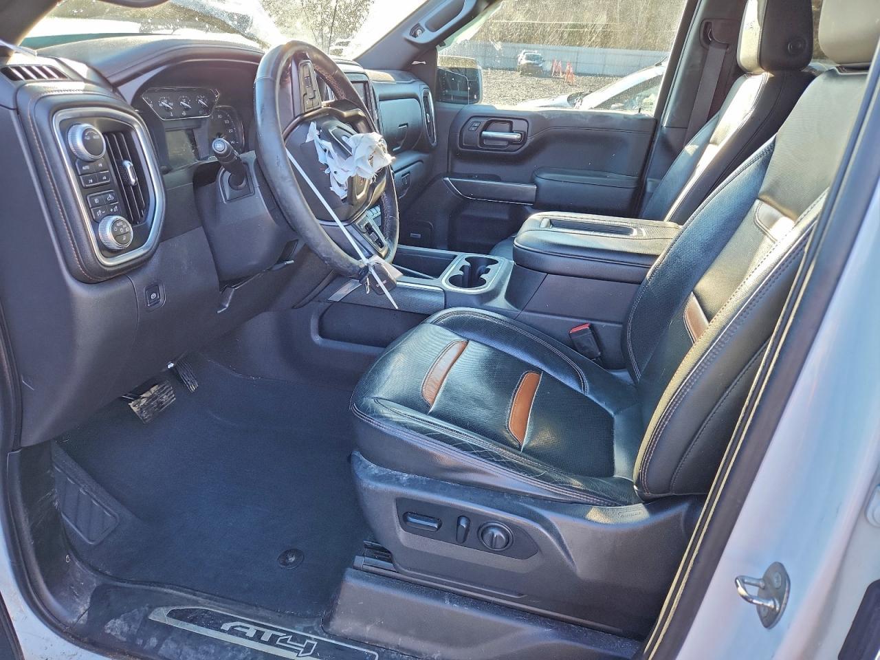 2020 GMC Sierra K1500 At4 - Фото 7