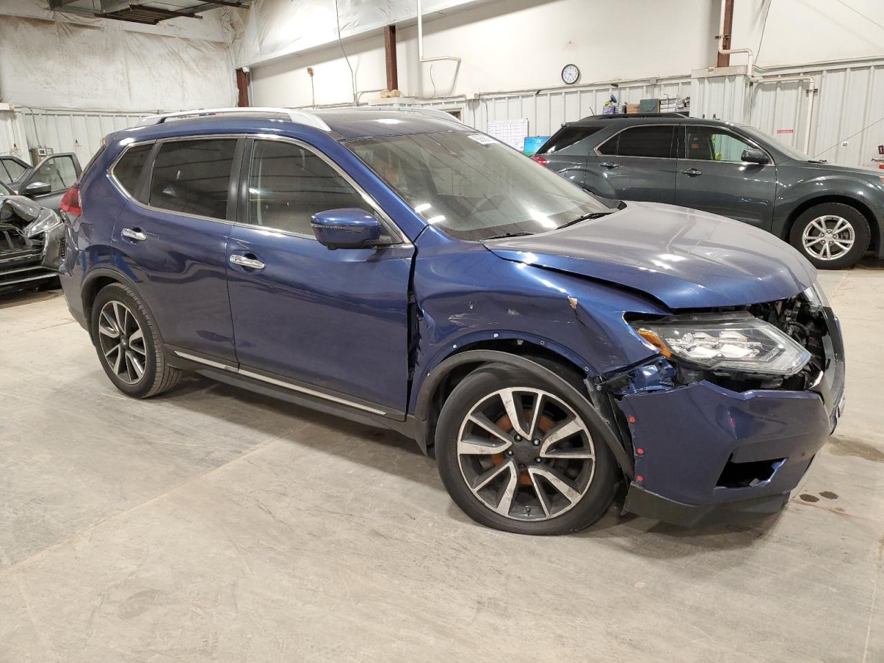 2018 Nissan Rogue S - Фото 4