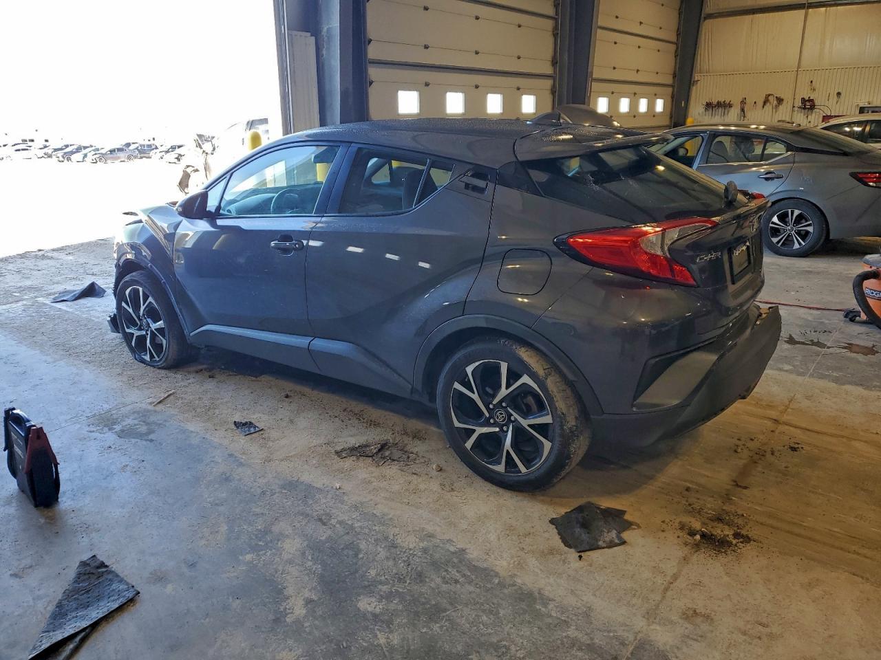 2018 Toyota C-Hr - Фото 2