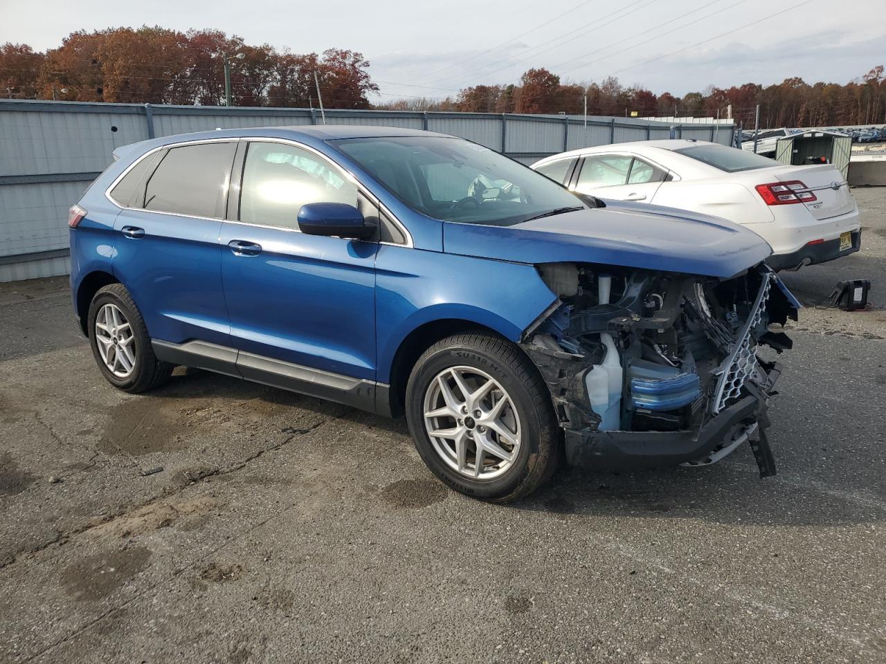 2024 Ford Edge Sel - Image 4