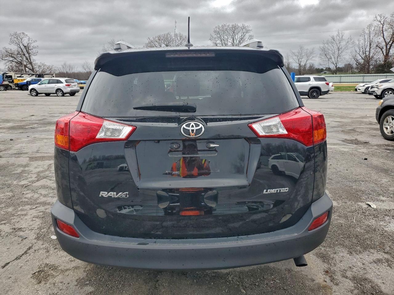2015 Toyota Rav4 Limited - Фото 6