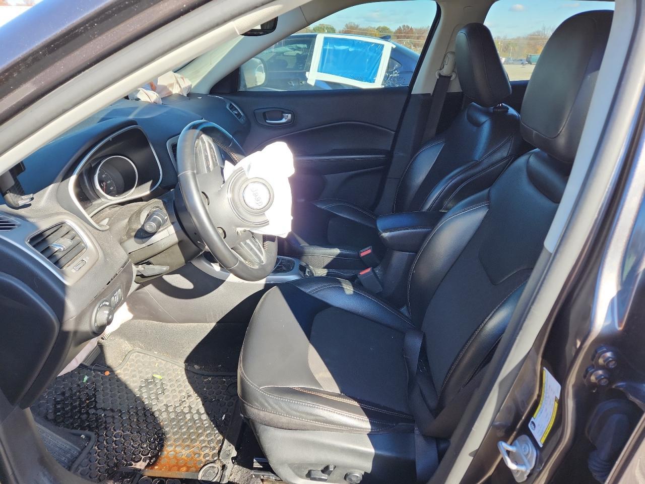 2020 Jeep Compass Latitude - Image 7