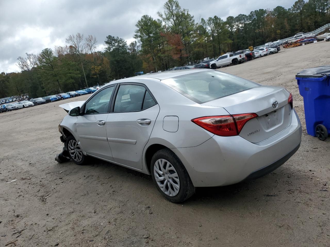 2017 Toyota Corolla L - Image 2