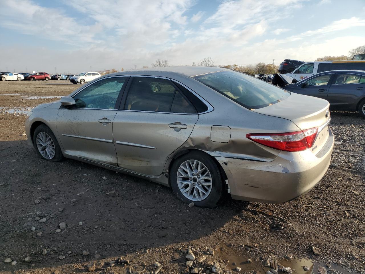2017 Toyota Camry Le - Image 2