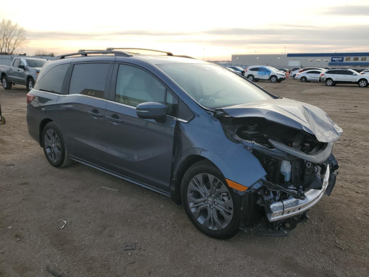 2026 Honda Odyssey Touring - Фото 4