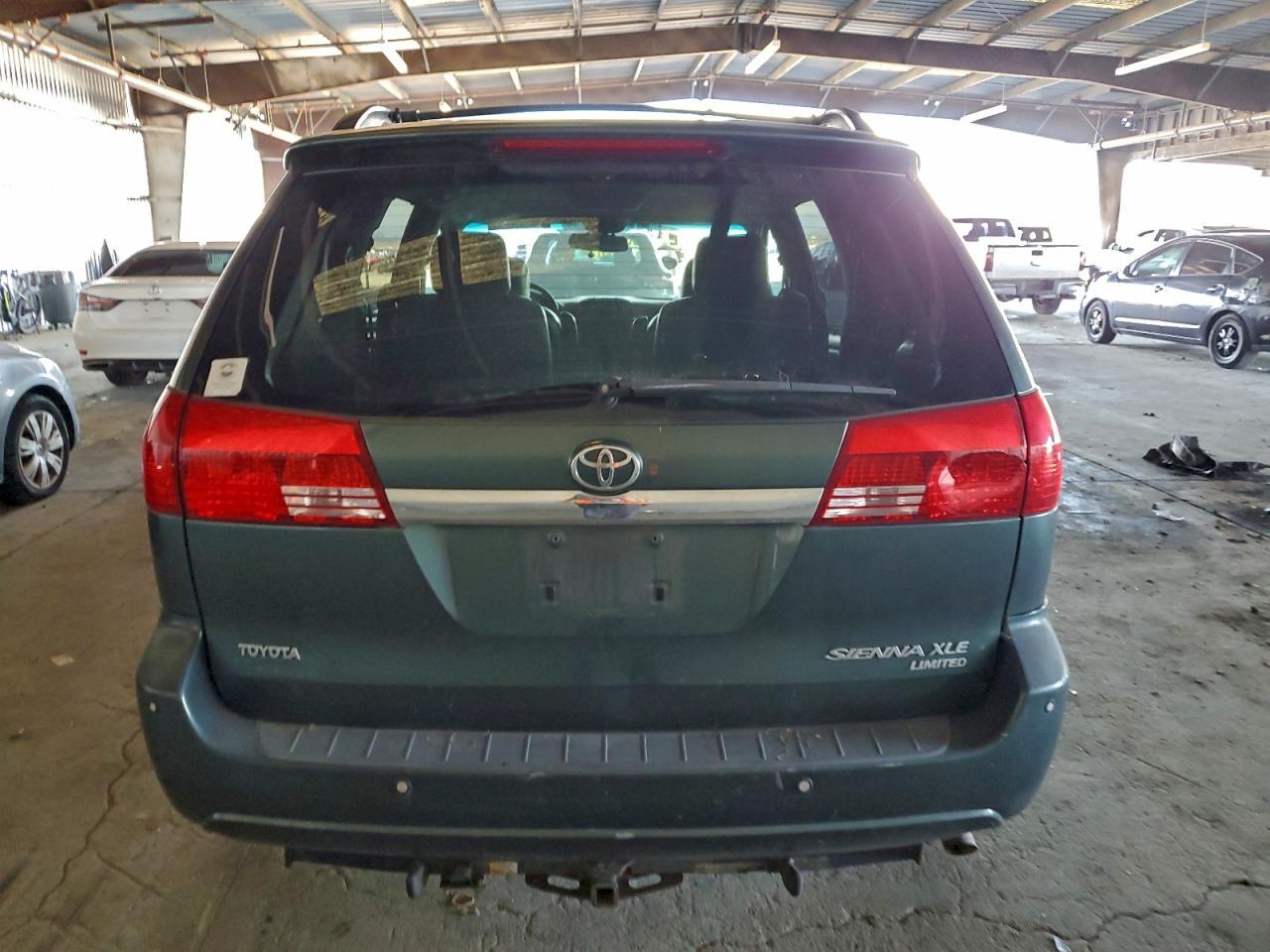 2010 Toyota Sienna Xle - Фото 6