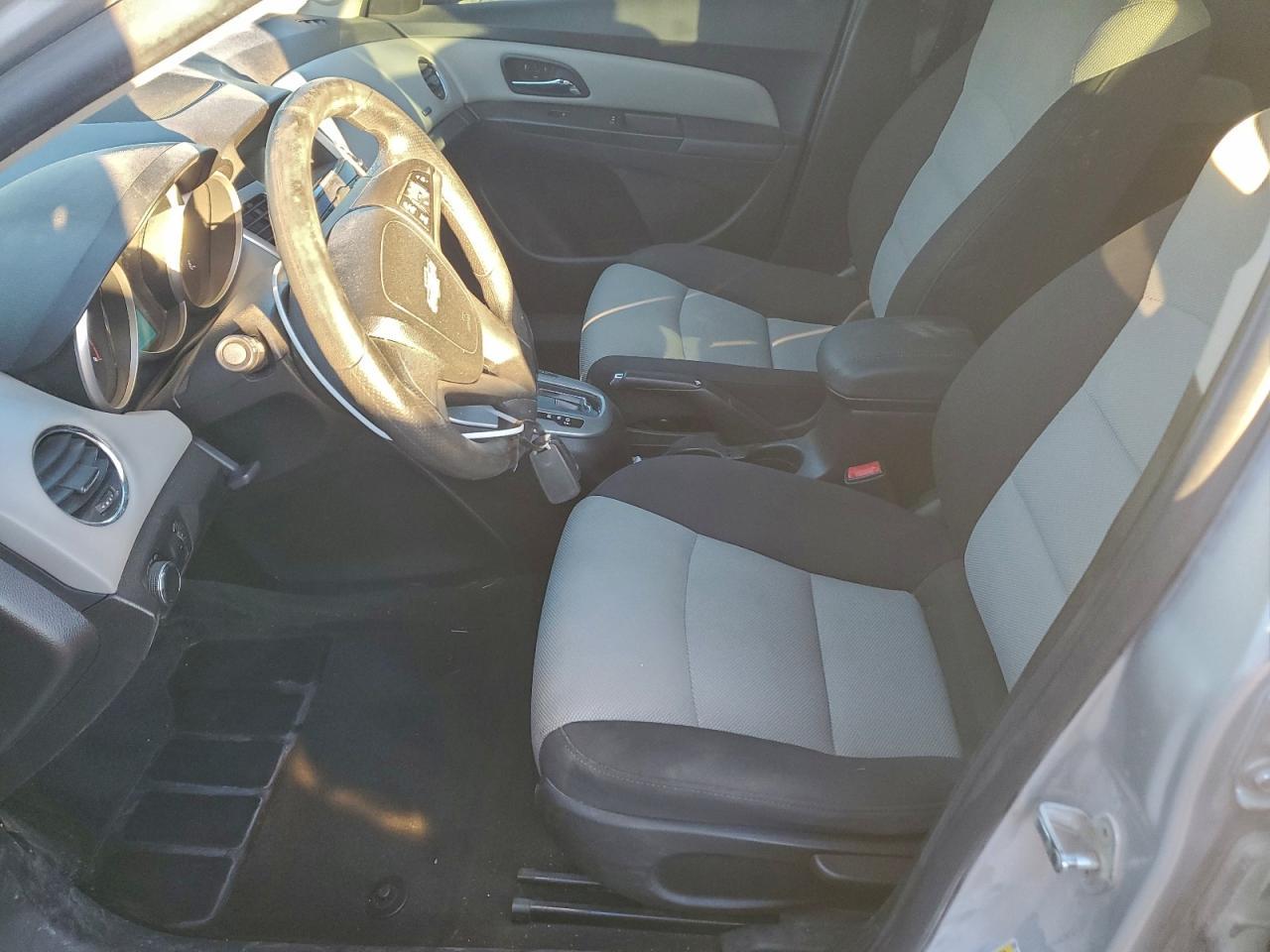 2016 Chevrolet Cruze Limited Ls - Фото 7