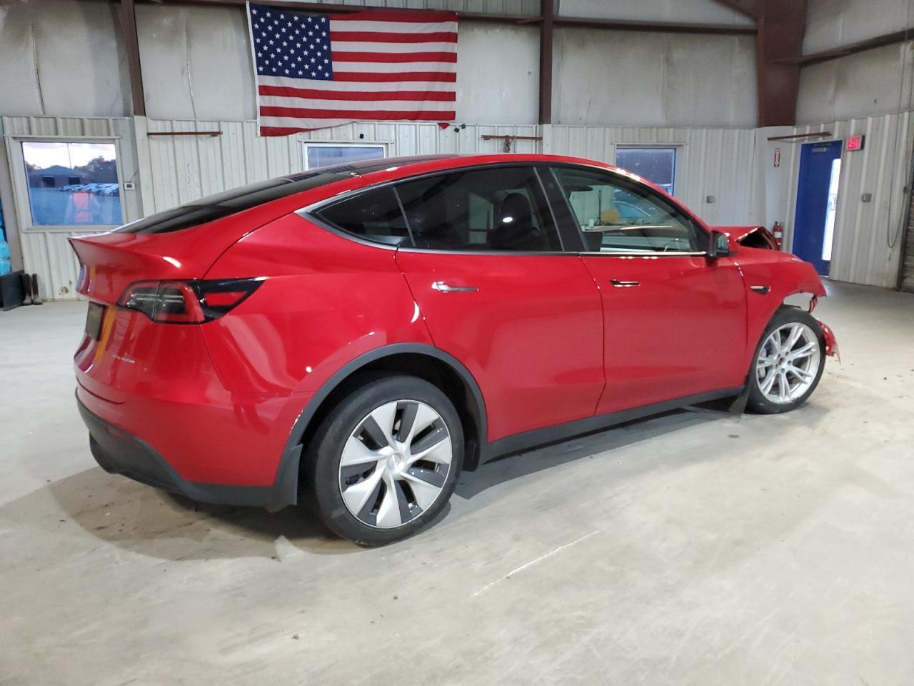 2023 Tesla Model Y - Фото 3