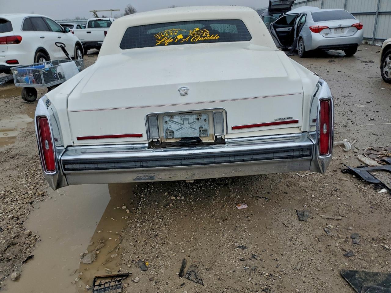 1989 Cadillac Brougham - Фото 6