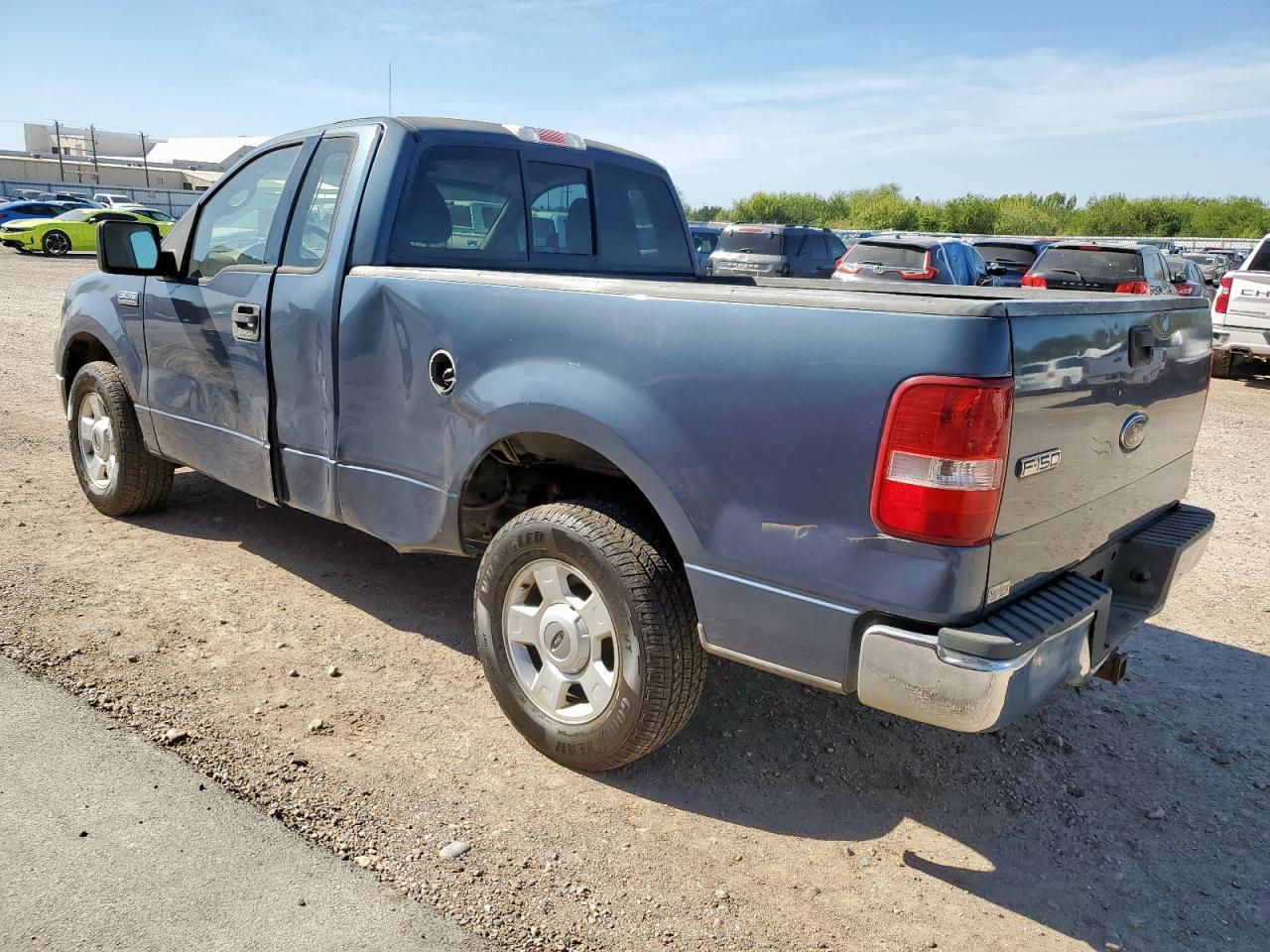 2004 Ford F150 - Фото 2
