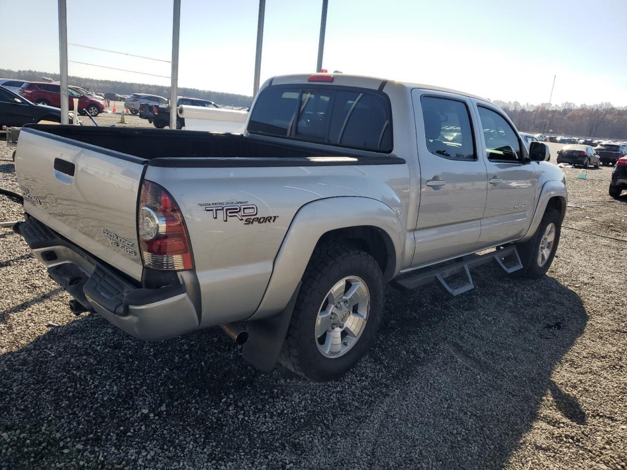 2010 Toyota Tacoma Prerunner V6 - Фото 3