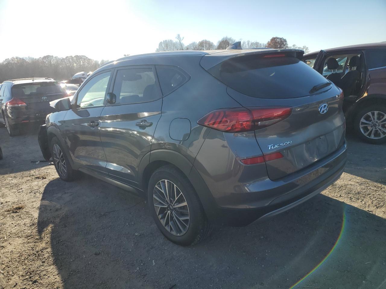 2021 Hyundai Tucson Limited - Image 2