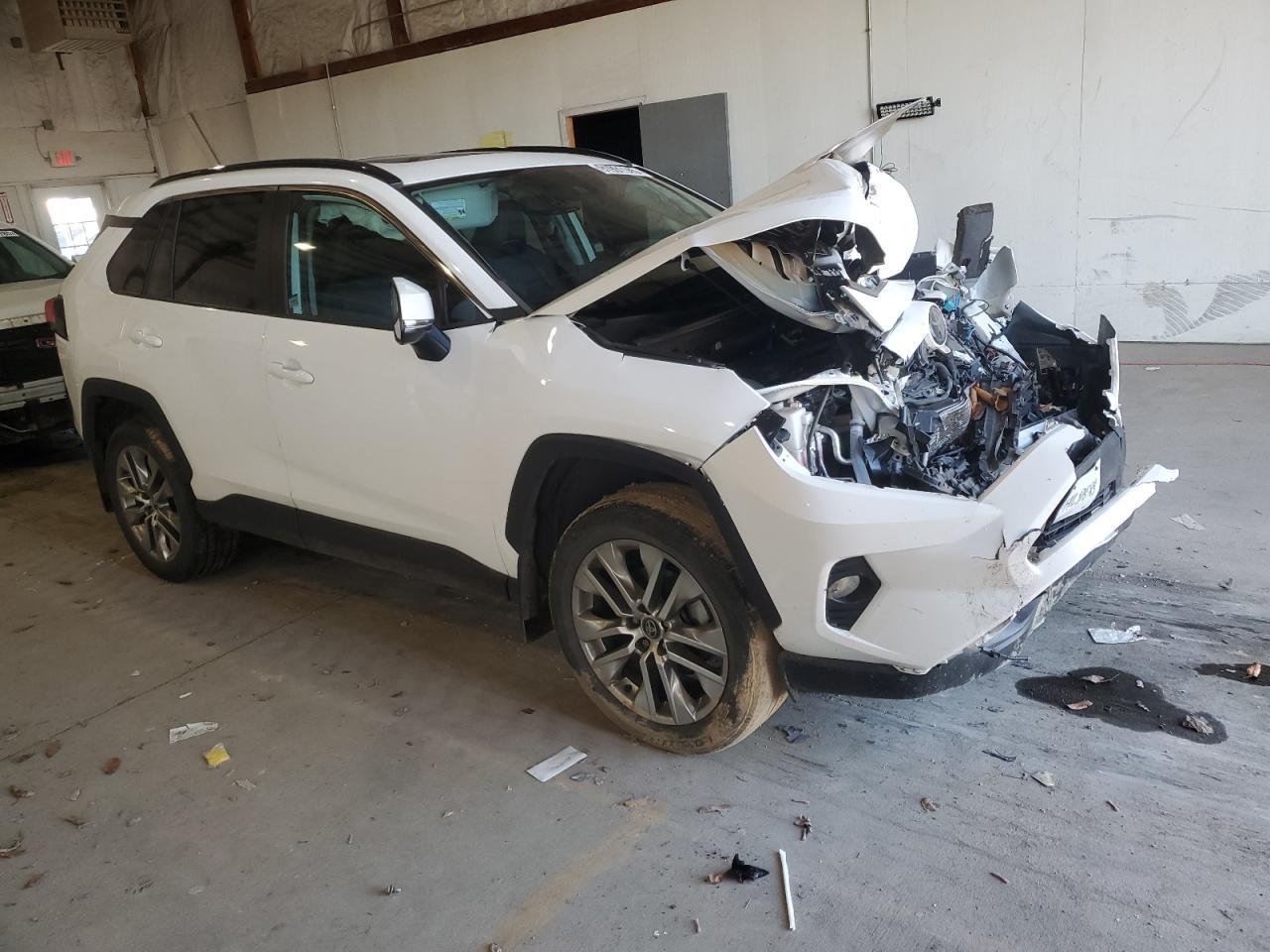 2020 Toyota Rav4 Xle Premium - Фото 4
