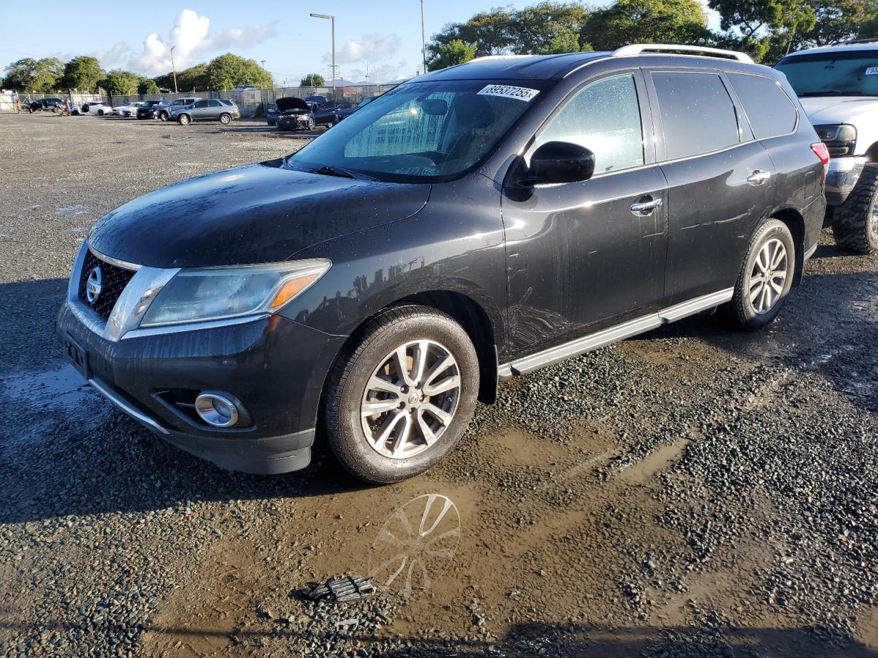 2016 Nissan Pathfinder S