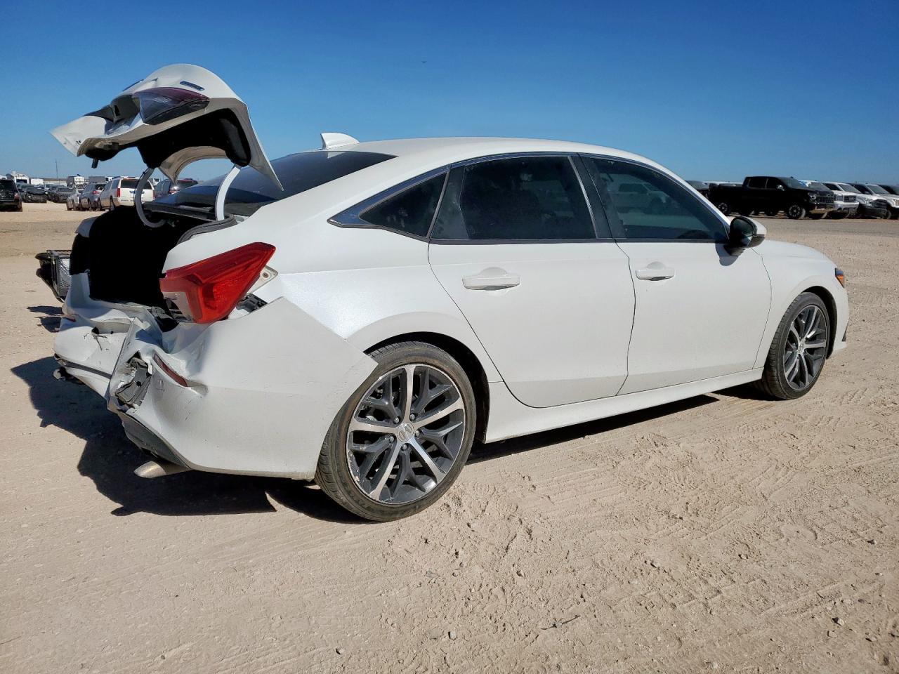 2023 Honda Civic Touring - Фото 3