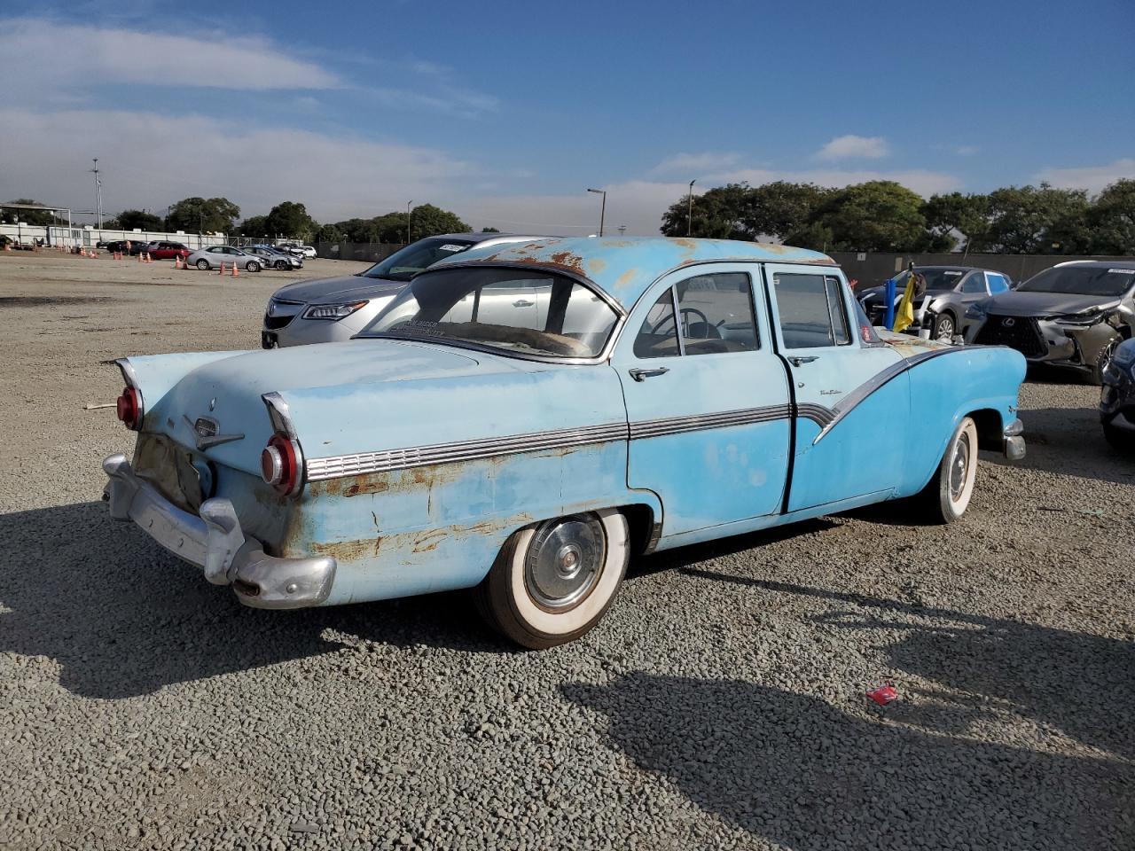 1956 Ford Fairlane - Image 3