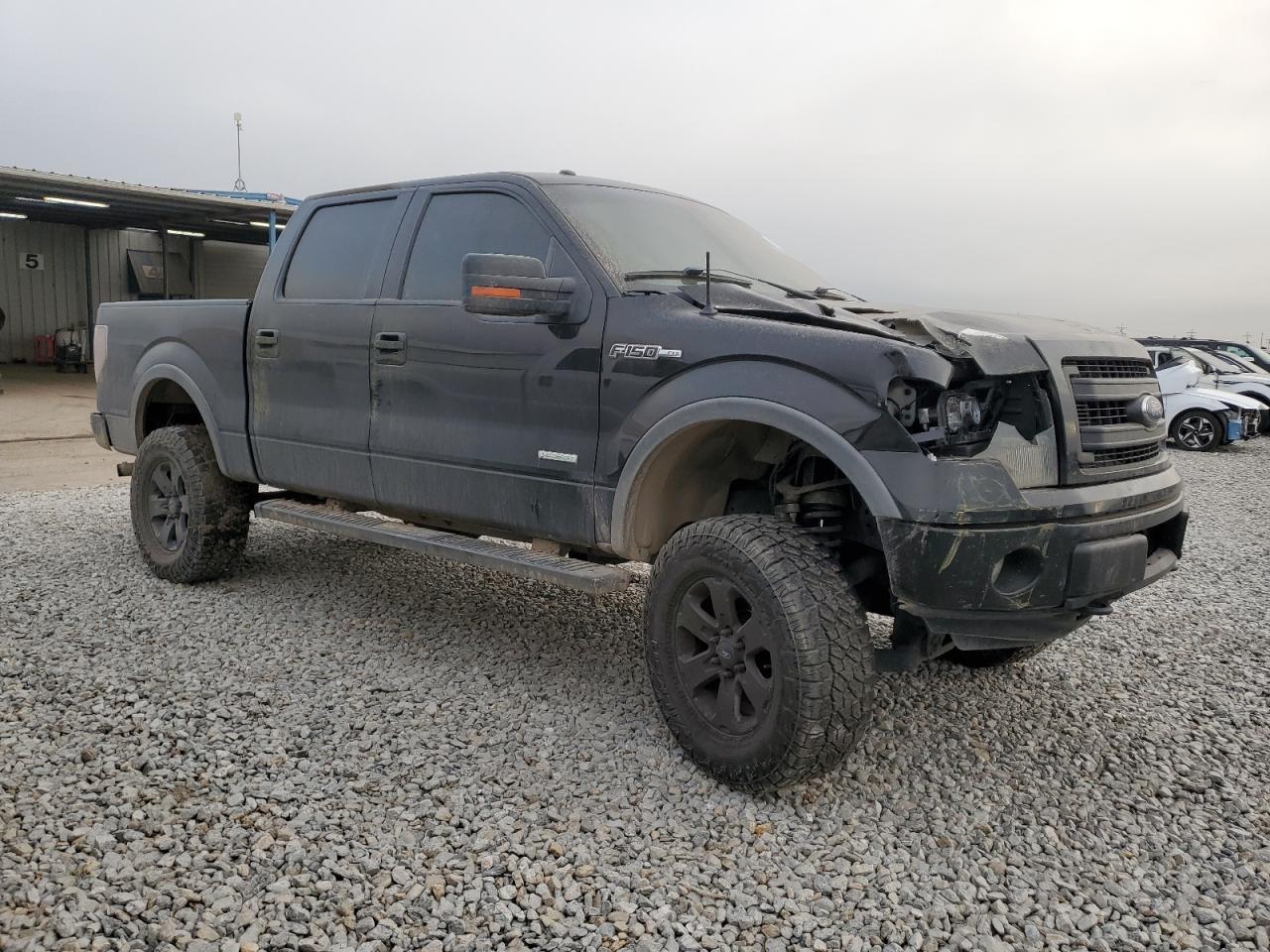 2013 Ford F150 Supercrew - Image 4