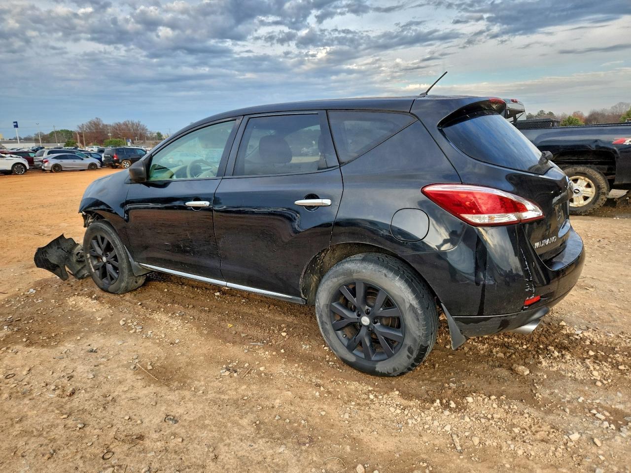 2013 Nissan Murano S - Image 2