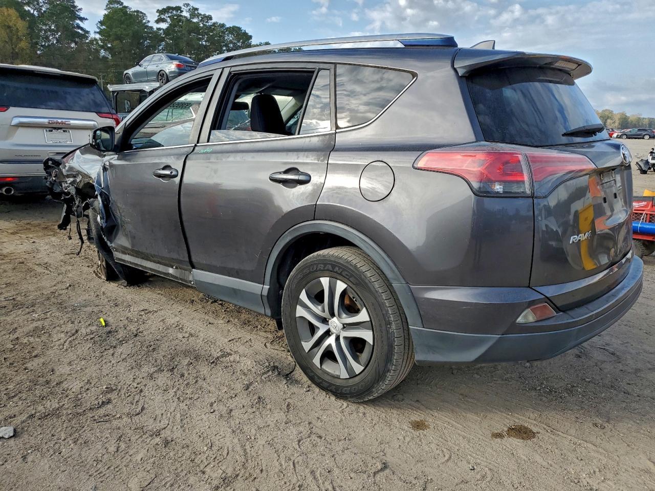 2017 Toyota Rav4 Le - Image 2
