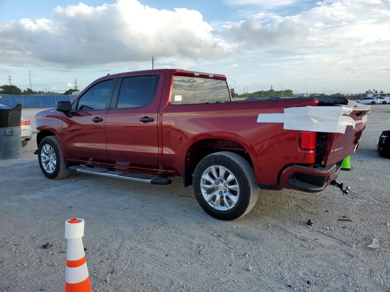 2022 Chevrolet Silverado Ltd C1500 Custom - Image 2