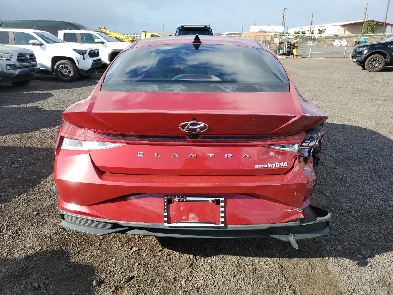 2021 Hyundai Elantra - Image 6