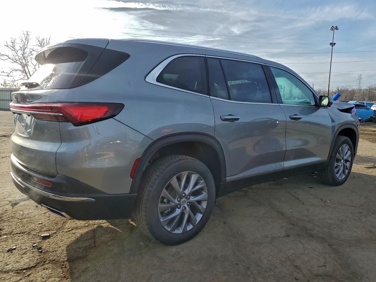 2026 Buick Enclave Preferred - Фото 3