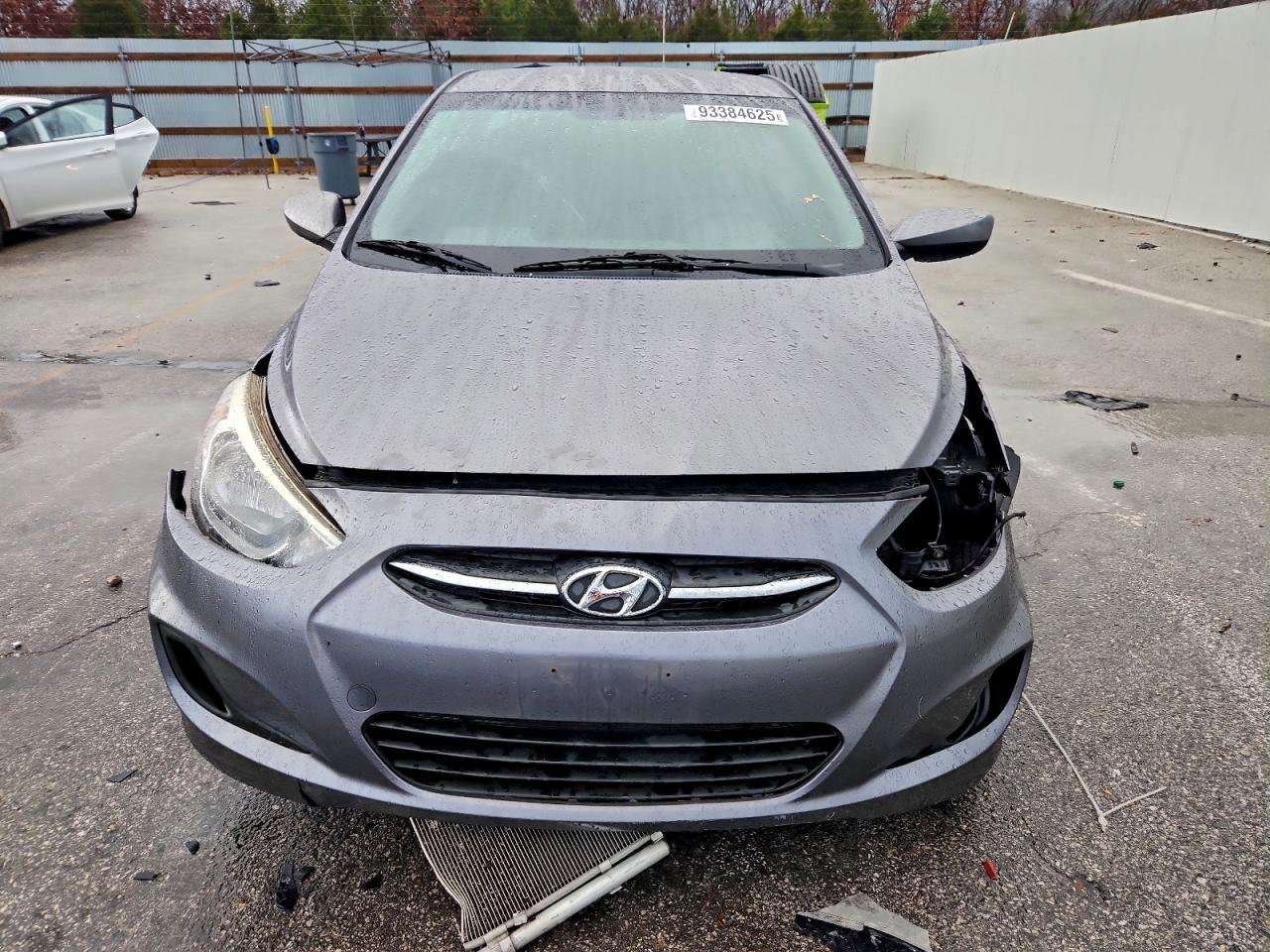2016 Hyundai Accent Se - Фото 5