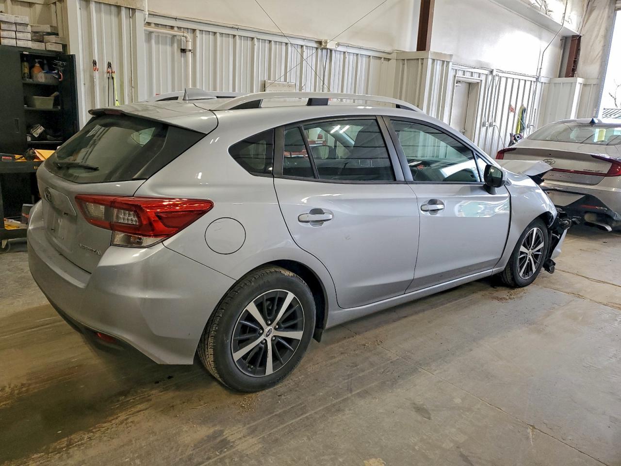 2020 Subaru Impreza Premium - Фото 3