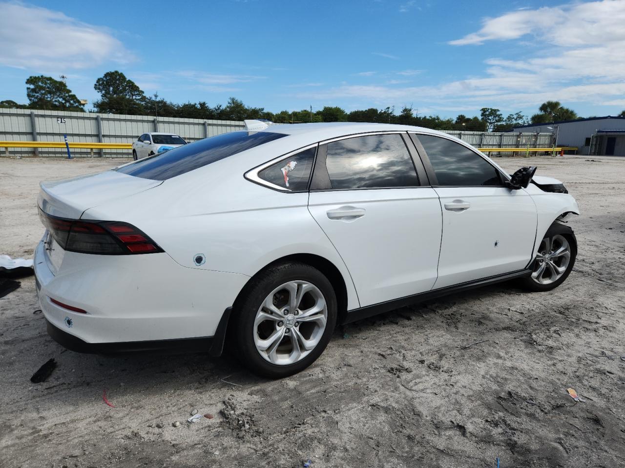 2023 Honda Accord Lx - Фото 3