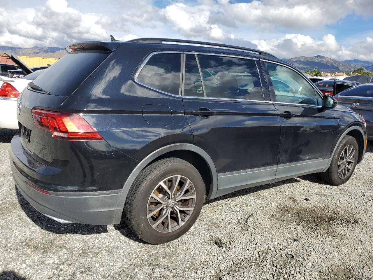 2019 Volkswagen Tiguan Se - Image 3