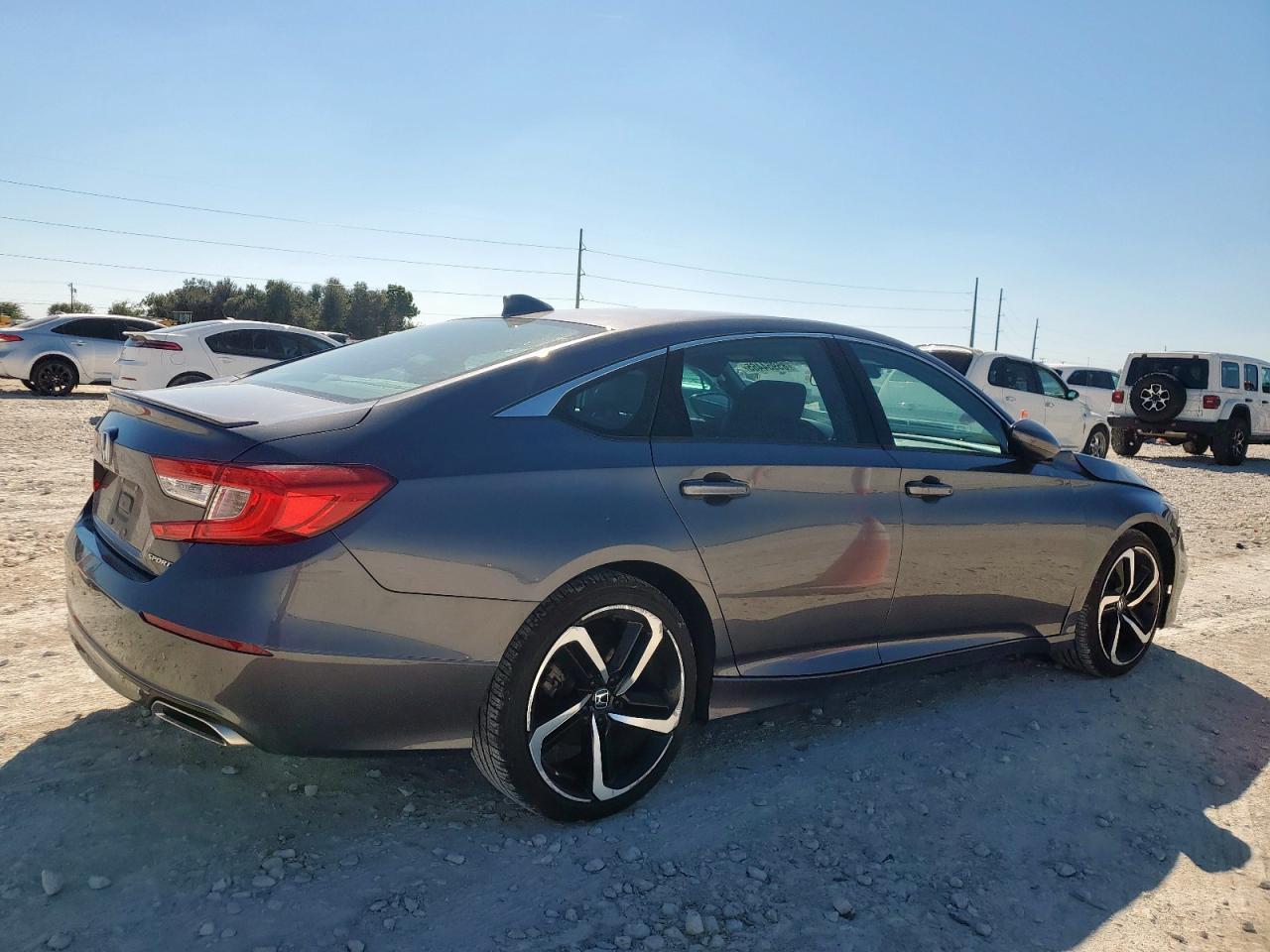 2020 Honda Accord Sport - Image 3