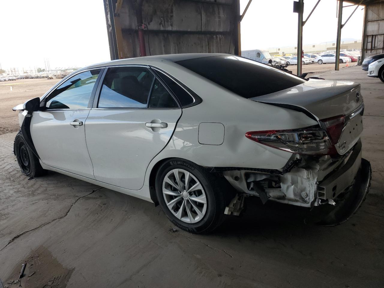 2016 Toyota Camry Le - Image 2