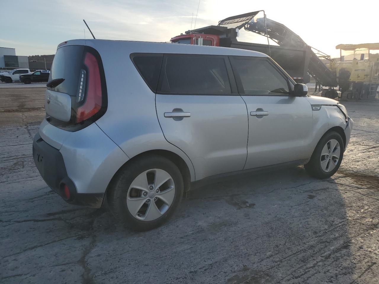 2016 Kia Soul Base - Фото 3