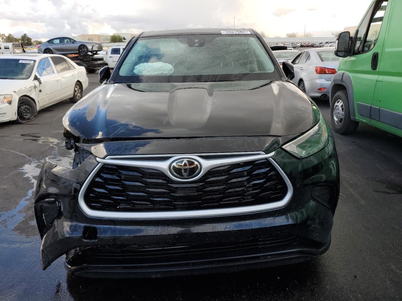 2023 Toyota Highlander L - Фото 5