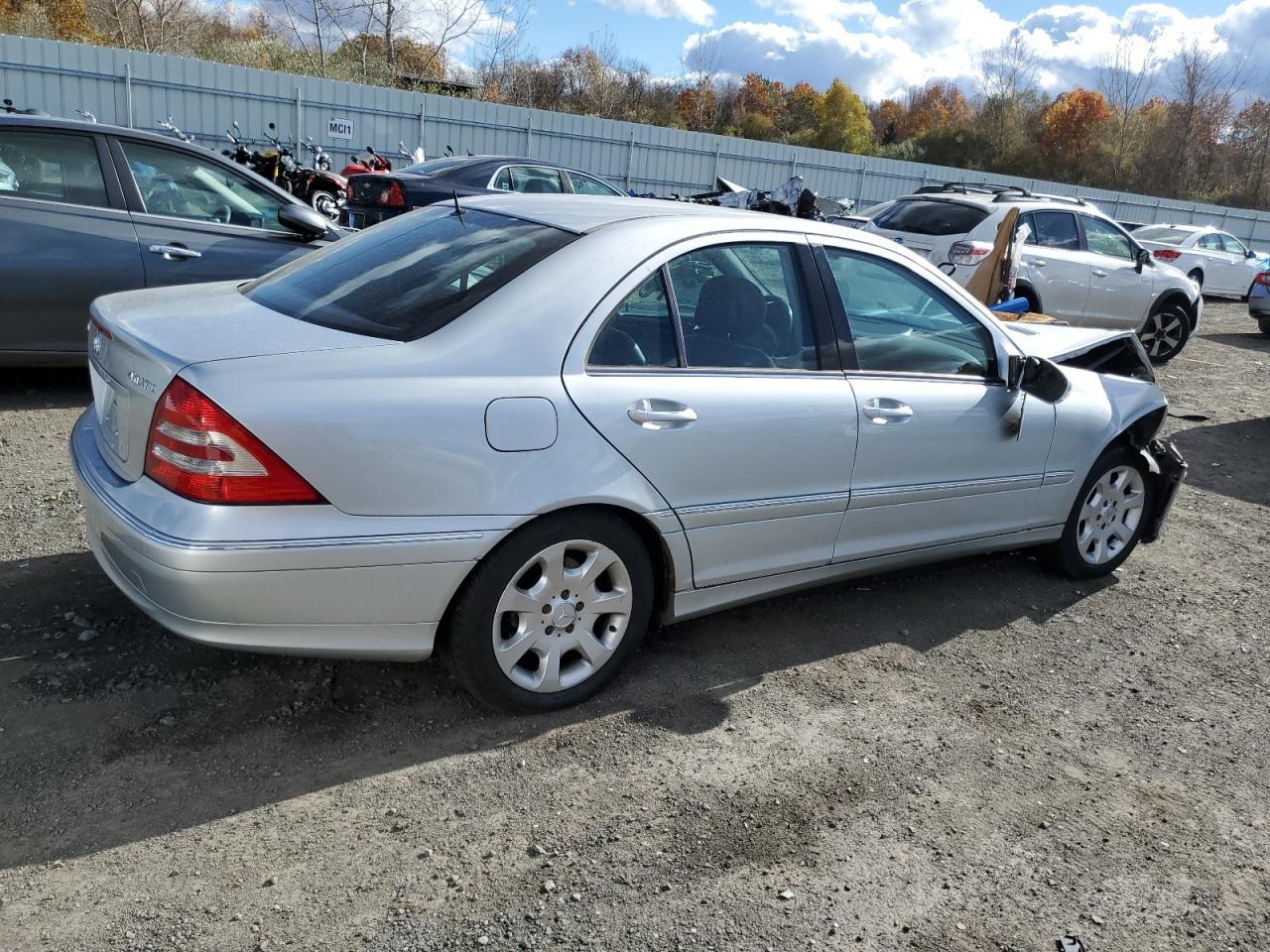 2006 Mercedes-Benz C 280 4Matic - Фото 3