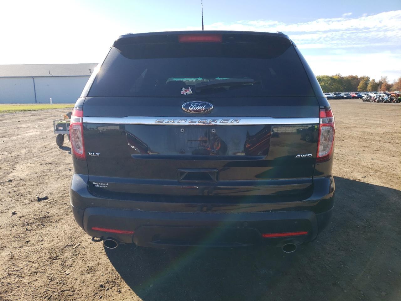 2015 Ford Explorer Xlt - Image 6