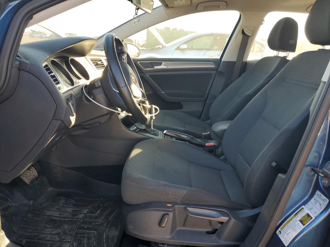 2016 Volkswagen Golf S/Se - Фото 7